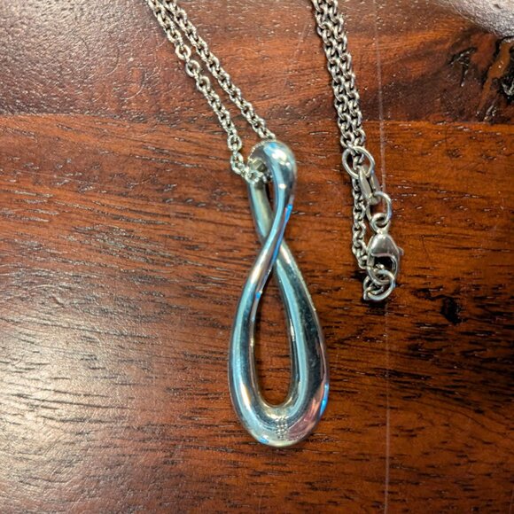 RETIRED James Avery Eternity Sliding Loop Pendant on James Avery Chain Necklace - Picture 3 of 5